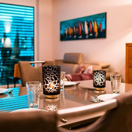 Appartement Poolhaus Bodensee Ideal Fuer Geschaeftsreisende Wasserburg