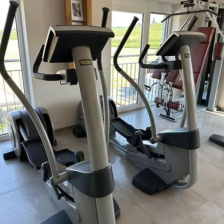 Appartement Poolhaus Bodensee Ideal Fuer Geschaeftsreisende Wasserburg