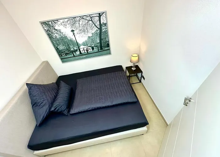 Apartamento Poolhaus Bodensee Ideal Fuer Geschaeftsreisende Wasserburg